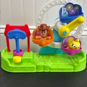 Fisher-Price Little People Toy Story 4 Fun Fair Ferris Wheel Playset